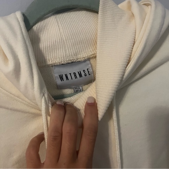 LNGE OVERSIZED HOODIE WINTER MUSE XS - Picture 6 of 9